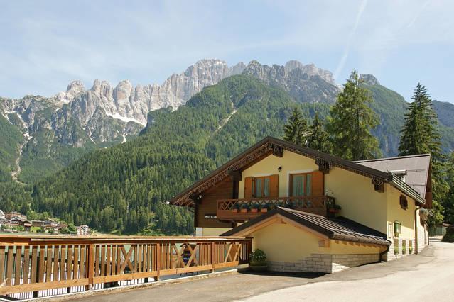 Appartamenti Chalet Al Lago Аллеге Экстерьер фото